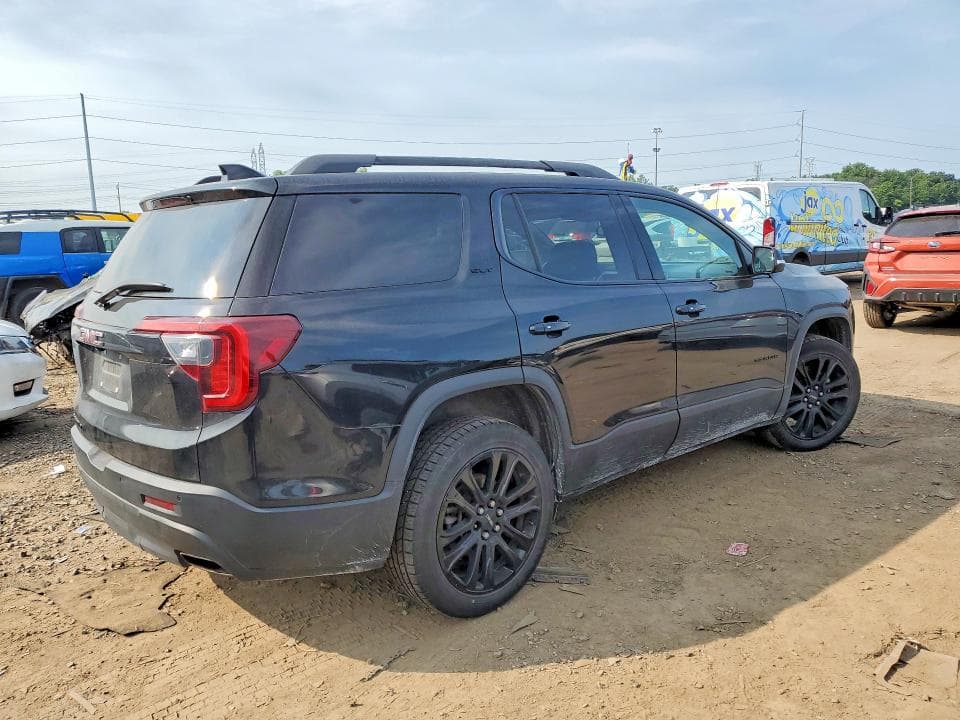 2023 GMC ACADIA 3