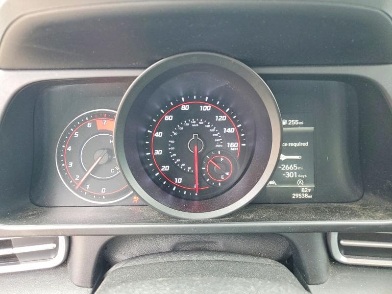 2023 HYUNDAI ELANTRA SE 9