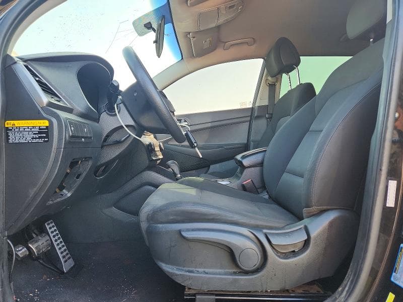 2017 HYUNDAI TUCSON SE 7
