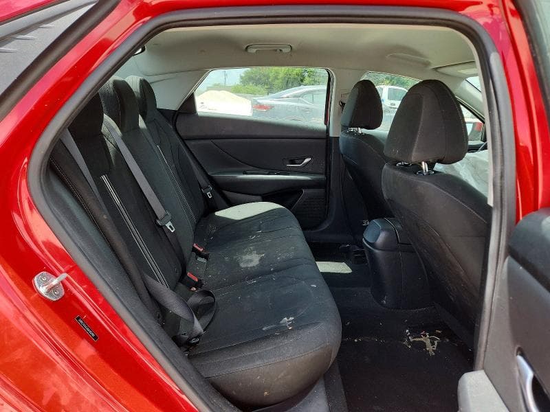2021 HYUNDAI ELANTRA SEL 10