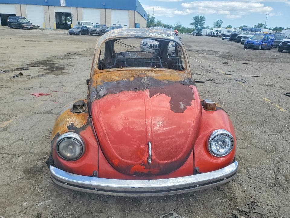 1972 VOLKSWAGEN SUPER BEETLE 5