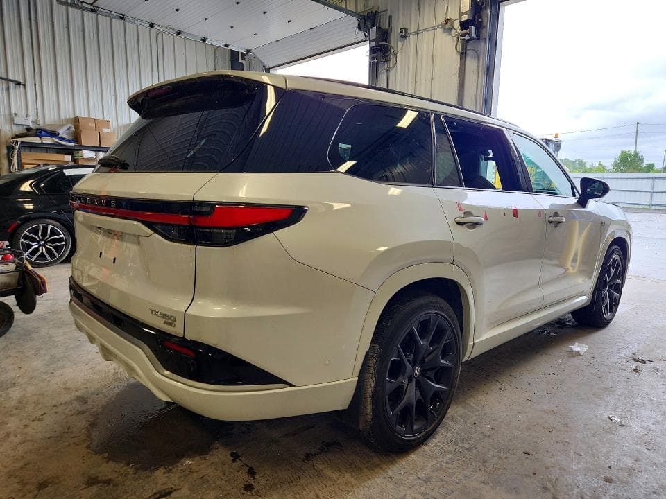 2025 LEXUS TX 350 LUXURY 3