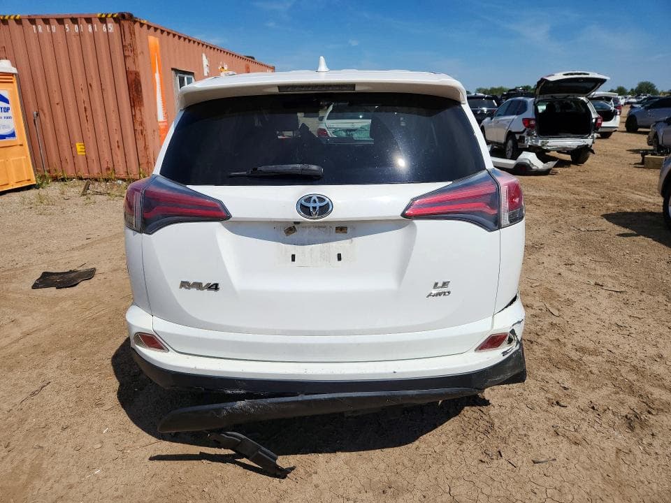 2018 TOYOTA RAV4 LE 6