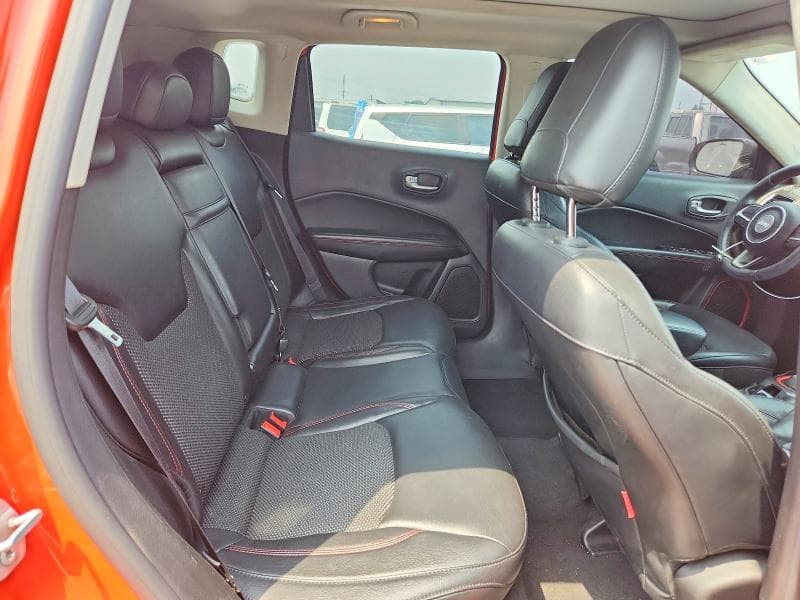 2017 JEEP COMPASS TRAILHAWK 10
