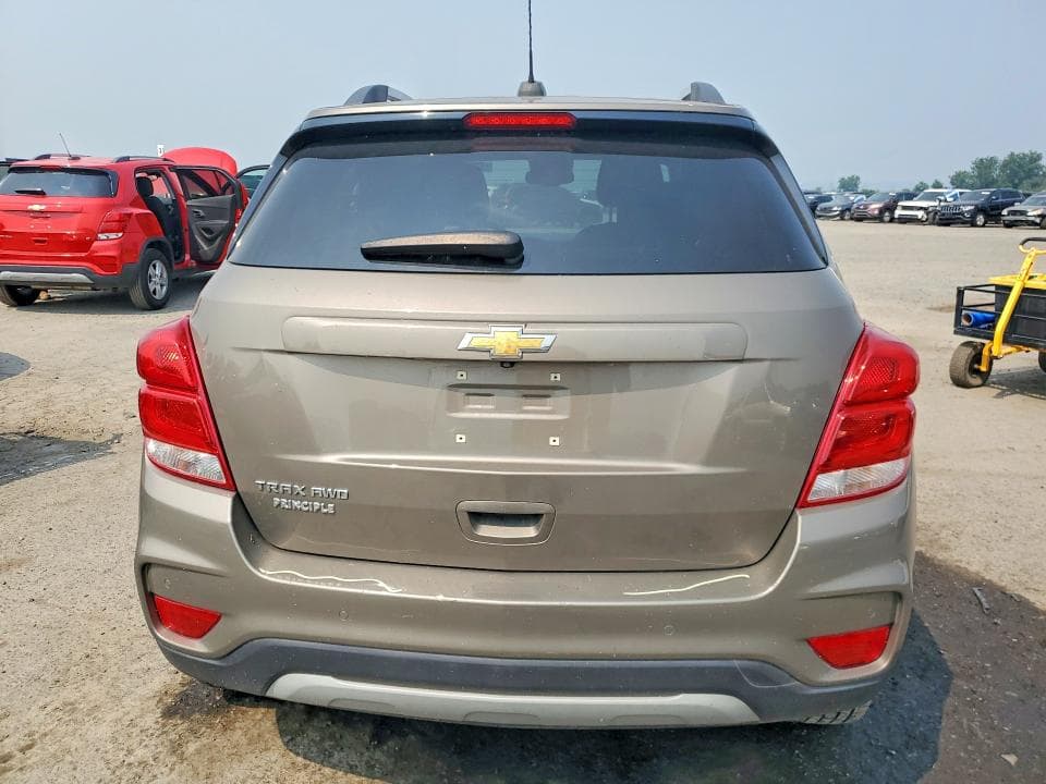 2022 CHEVROLET TRAX 1LT 6