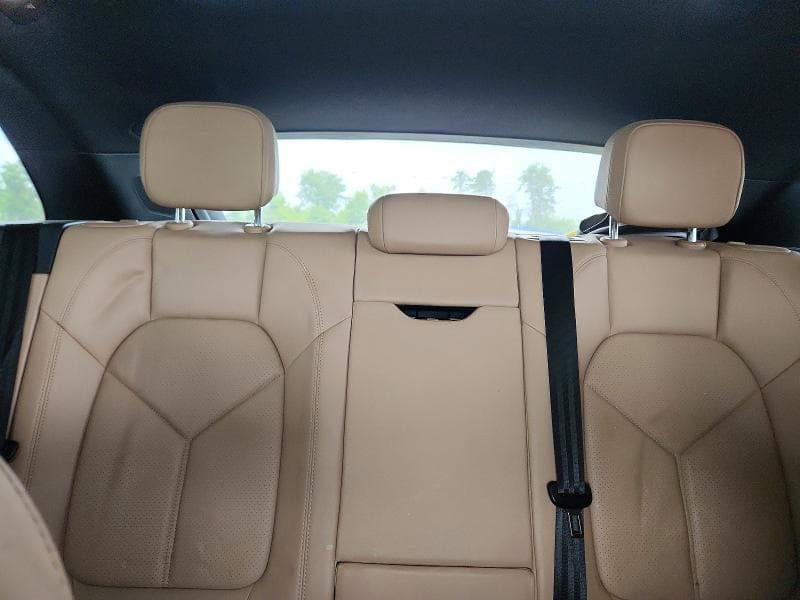 2021 PORSCHE MACAN 10