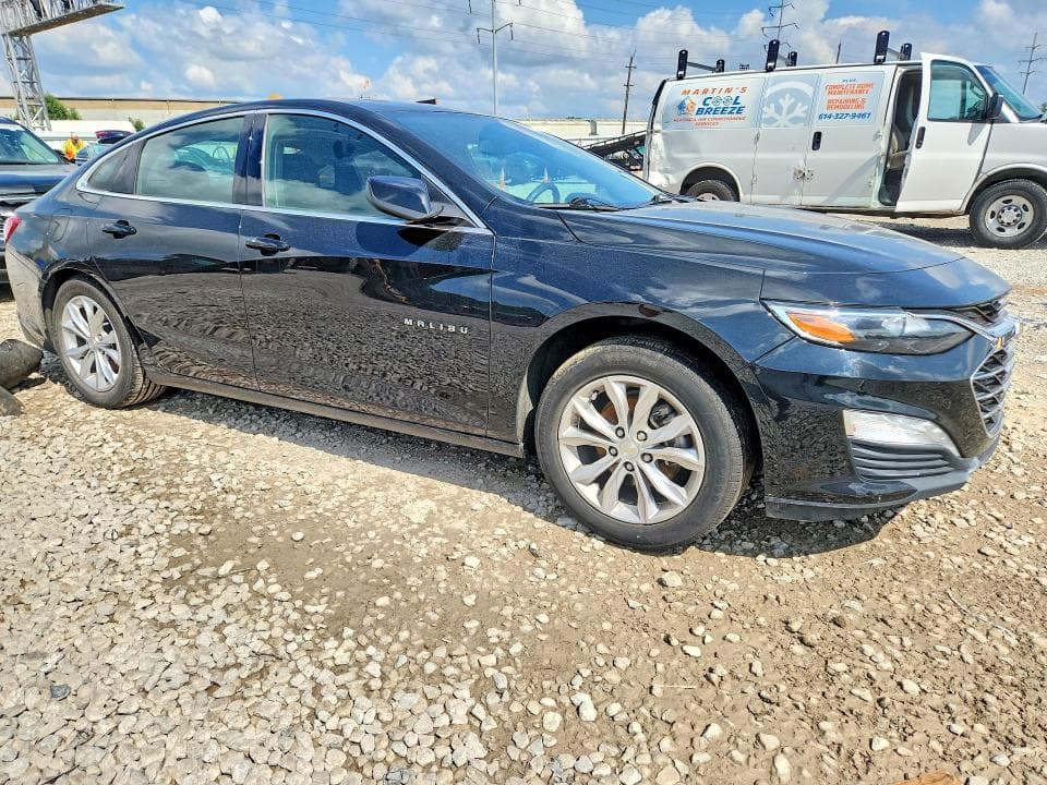 2021 CHEVROLET MALIBU LT 4