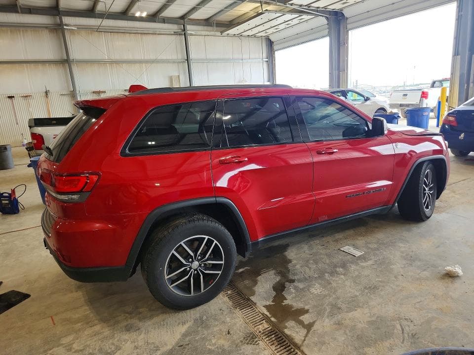 2017 JEEP GRAND CHEROKEE TRAILHAWK 3