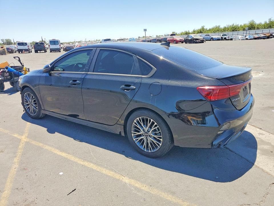 2022 KIA FORTE GT LINE 2