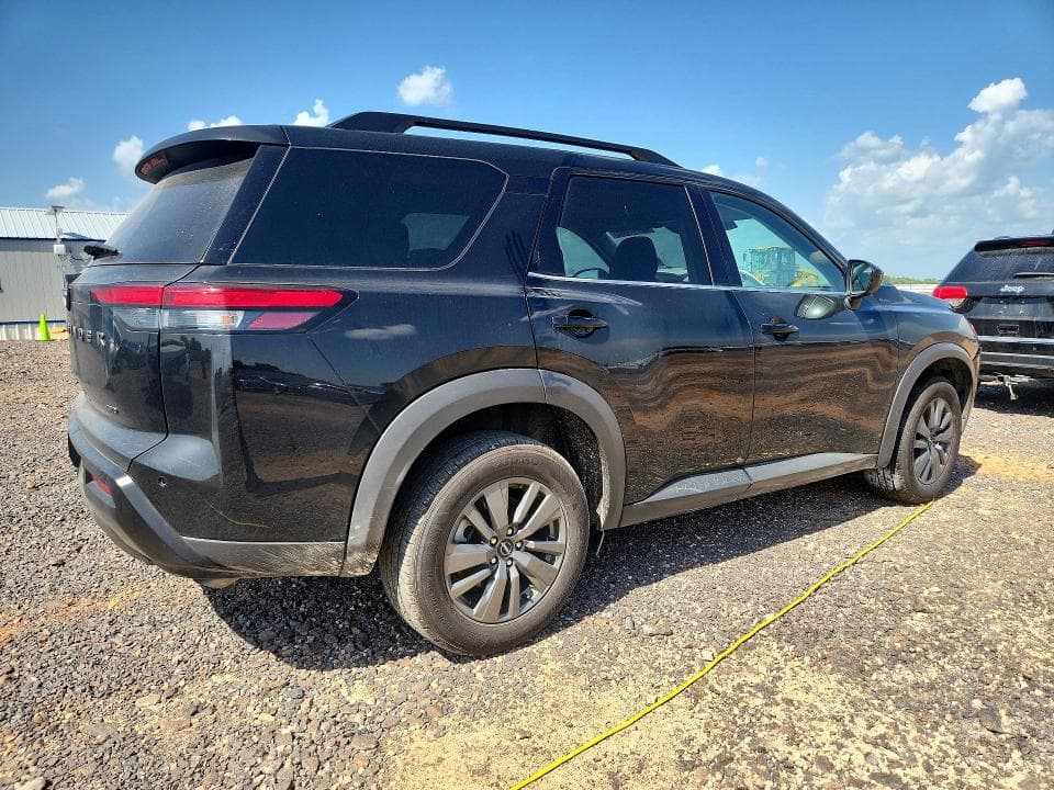 2026 NISSAN PATHFINDER SV 3