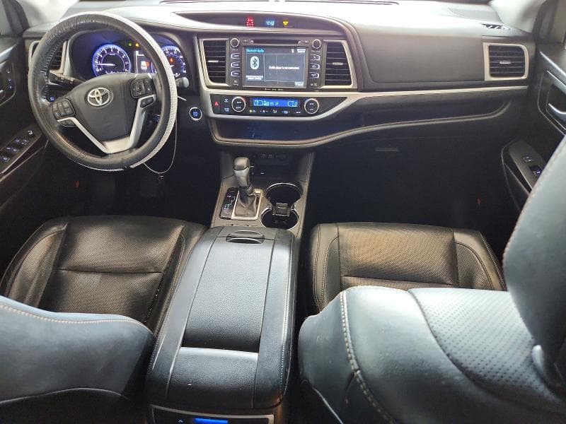 2018 TOYOTA HIGHLANDER LIMITED 8