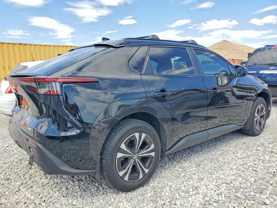 2024 TOYOTA BZ4X XLE 3
