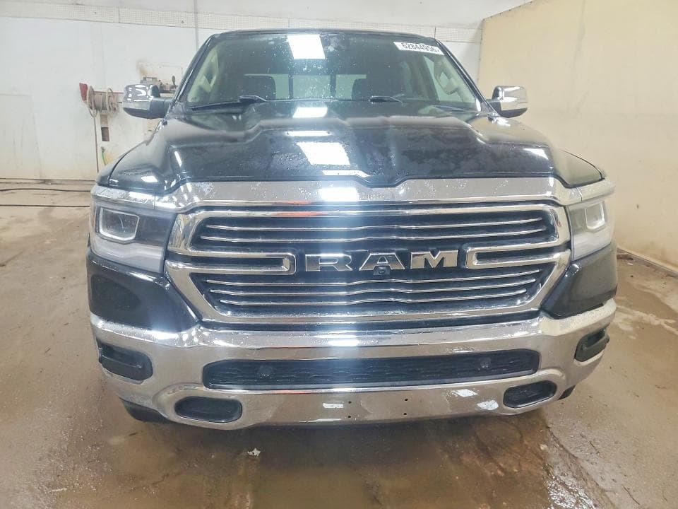 2019 RAM 1500 LARAMIE 5