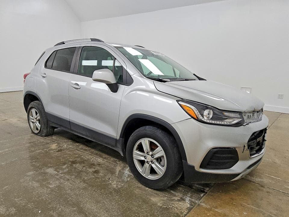 2021 CHEVROLET TRAX 1LT 4