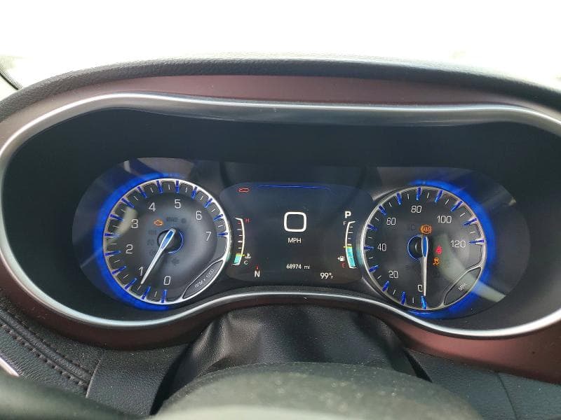 2020 CHRYSLER PACIFICA LIMITED 9