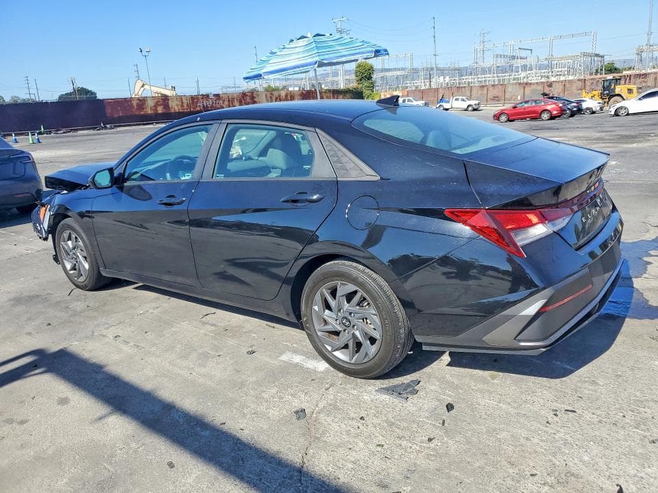 2024 HYUNDAI ELANTRA SEL 2