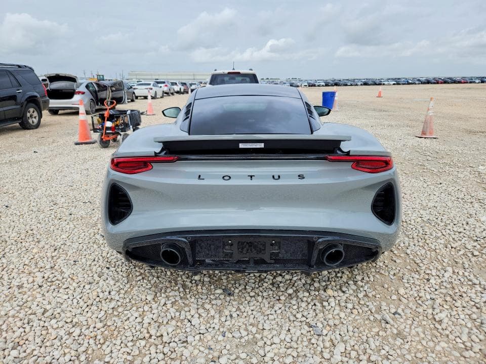 2024 LOTUS EMIRA FIRST EDITION 6
