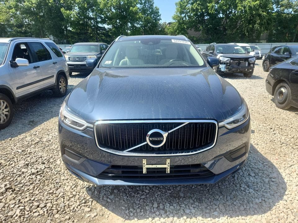 2020 VOLVO XC60 T5 MOMENTUM 5