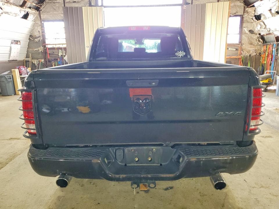 2018 RAM 1500 ST 6