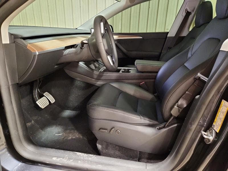 2024 TESLA MODEL Y 7