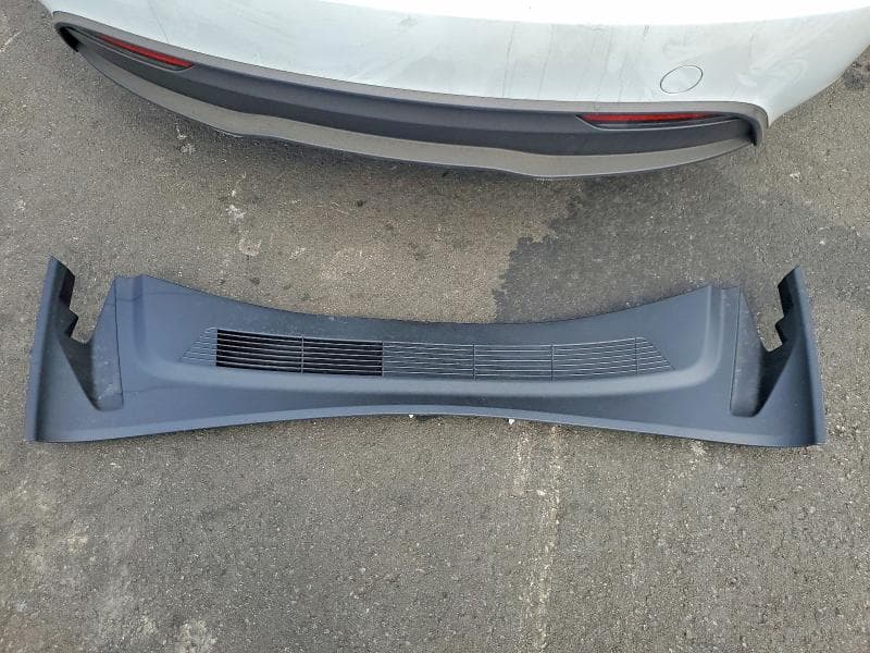 2026 TESLA MODEL 3 12