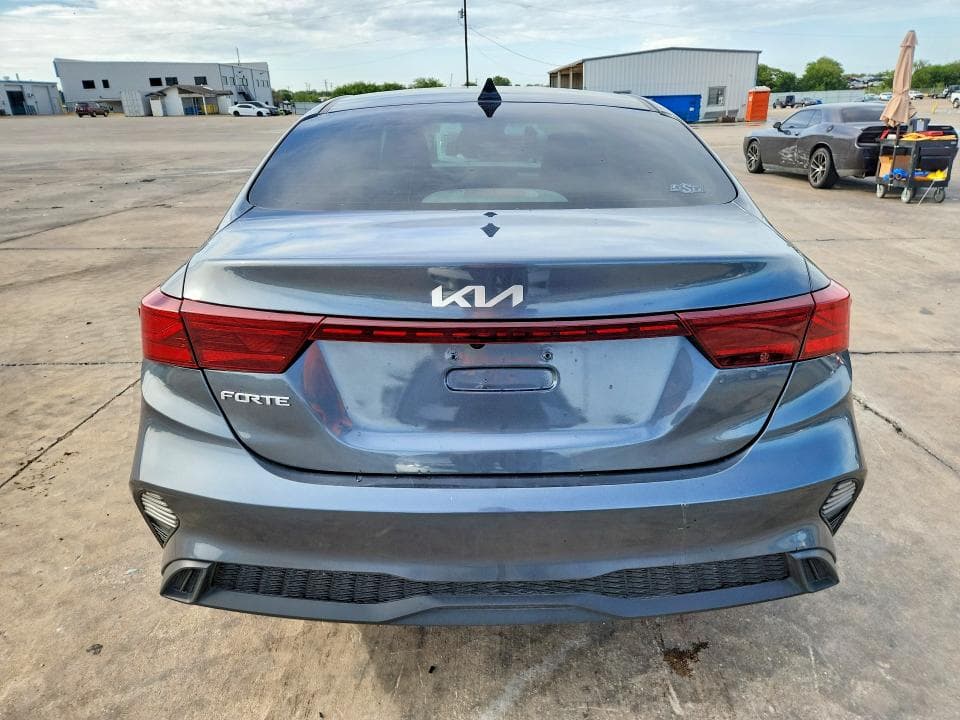 2022 KIA FORTE LXS 6