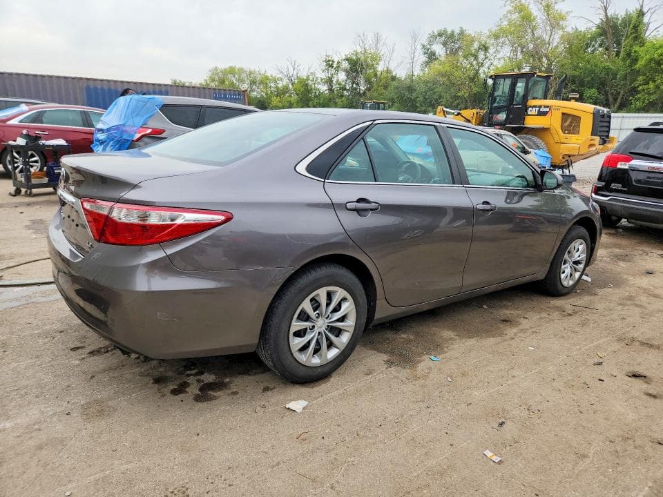 2017 TOYOTA CAMRY LE 3