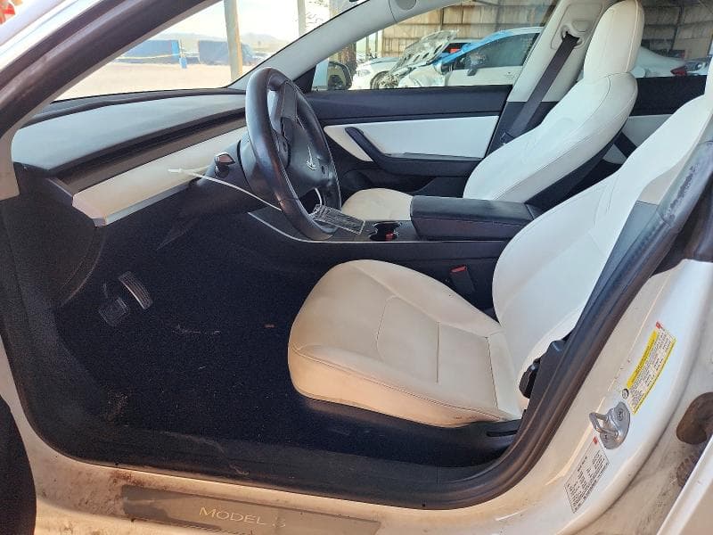 2018 TESLA MODEL 3 7