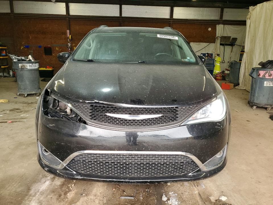 2017 CHRYSLER PACIFICA TOURING L 5