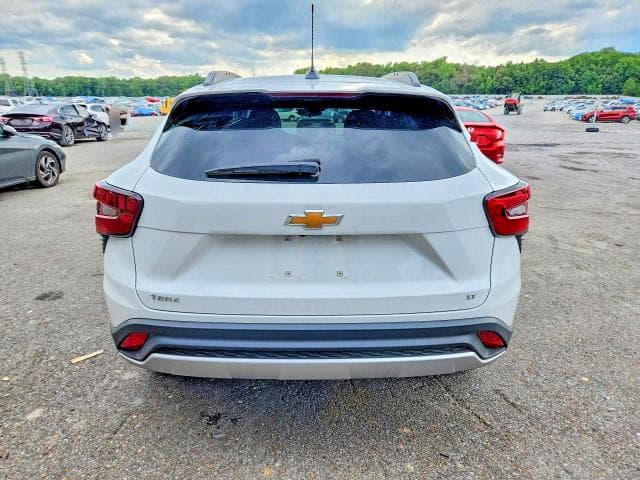 2026 CHEVROLET TRAX 1LT 6