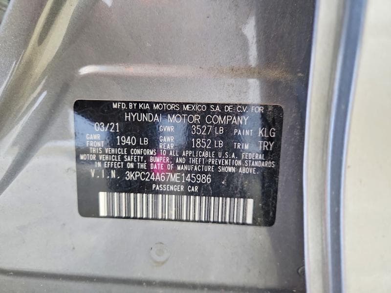 2021 HYUNDAI ACCENT SE 12