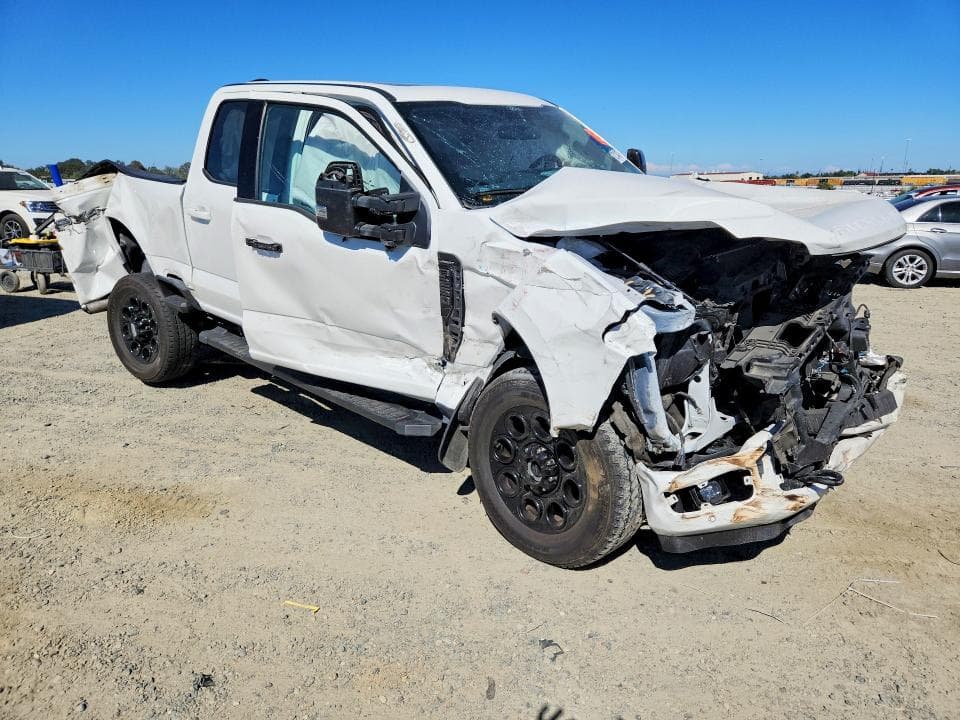2024 FORD F250 SUPER DUTY 4