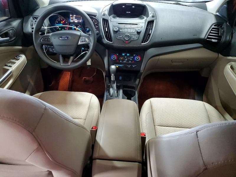 2017 FORD ESCAPE SE 8