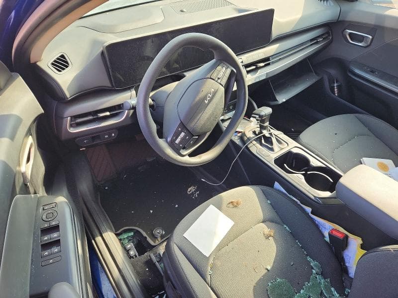2025 KIA K4 LXS 8