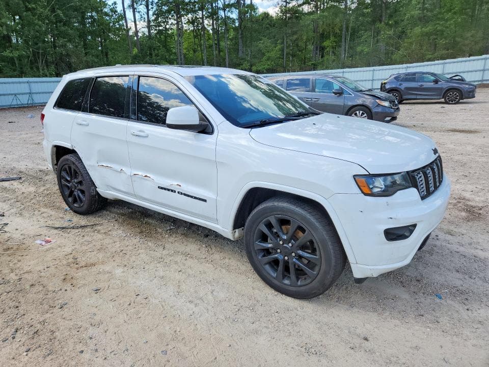 2018 JEEP GRAND CHEROKEE LAREDO 4
