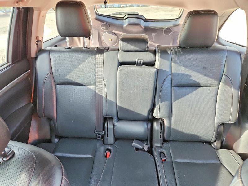 2018 TOYOTA HIGHLANDER LIMITED 10