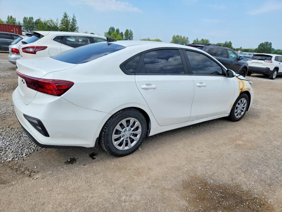 2021 KIA FORTE FE 3
