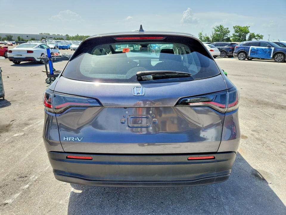2025 HONDA HR-V LX 6