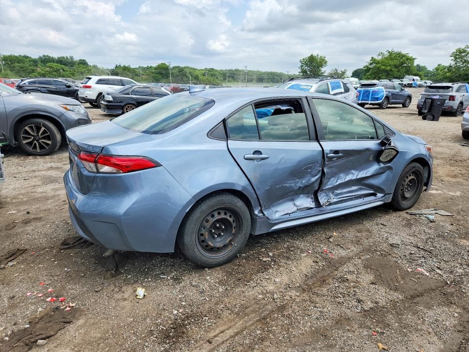 2020 TOYOTA COROLLA LE 3