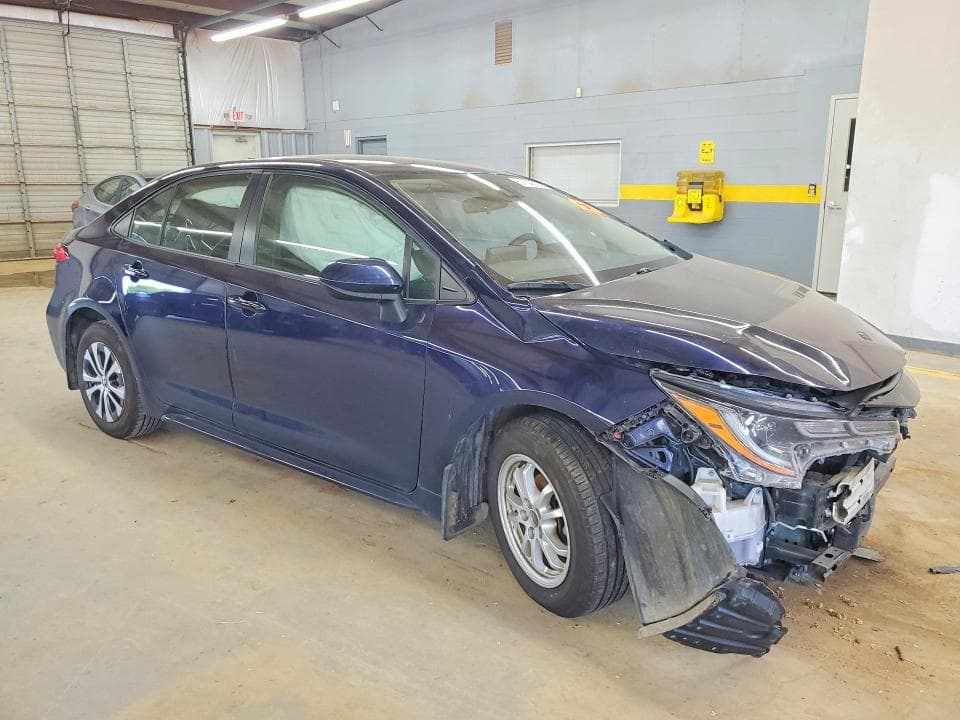 2022 TOYOTA COROLLA LE 4