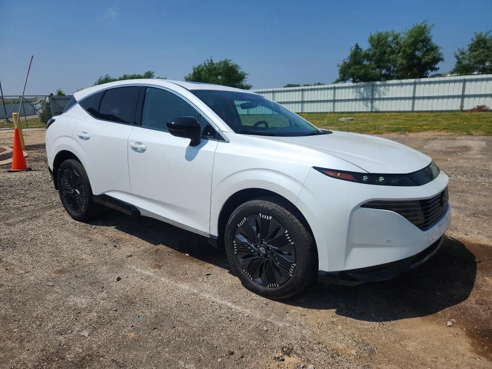2025 NISSAN MURANO PLATINUM 4