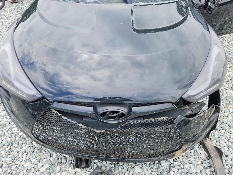 2017 HYUNDAI VELOSTER VALUE EDITION 11