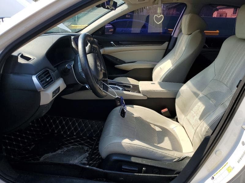 2018 HONDA ACCORD TOURING 7