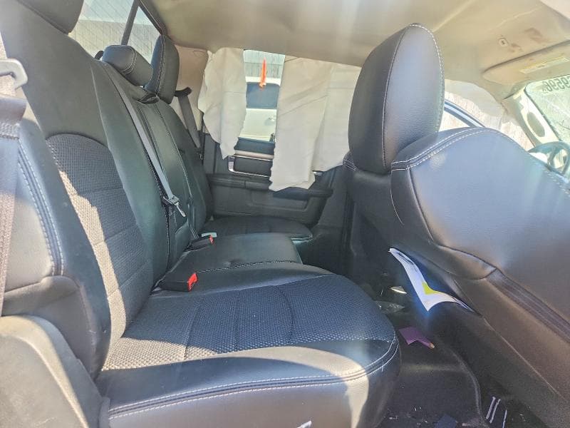 2017 RAM 1500 SPORT 10