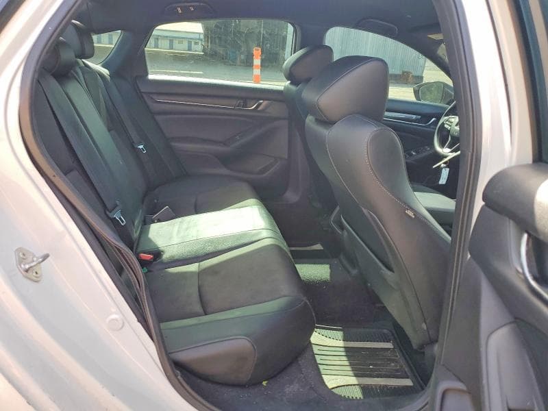 2021 HONDA ACCORD SPORT 10