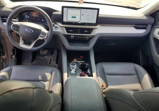 2025 FORD EXPLORER ACTIVE 8