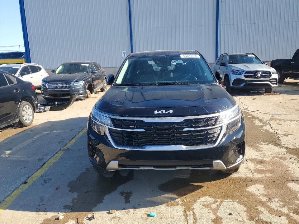 2026 KIA SELTOS LX 5