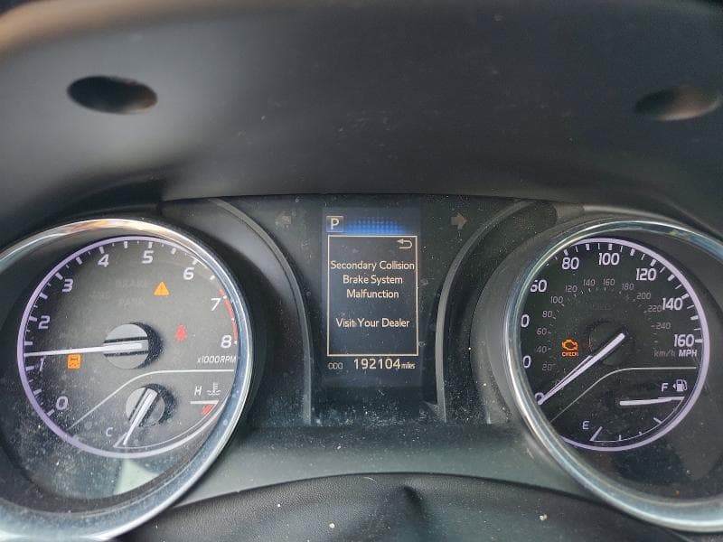 2019 TOYOTA CAMRY SE 9