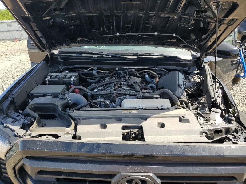 2025 TOYOTA TACOMA SR5 11
