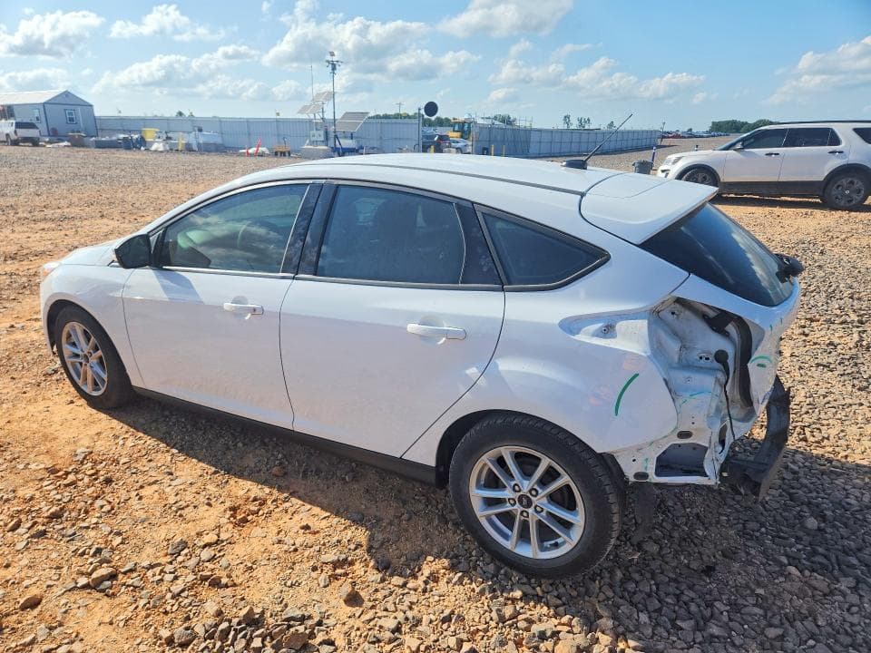 2017 FORD FOCUS SE 2